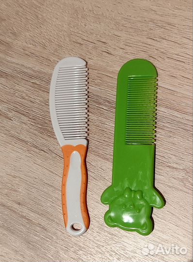 Расческа для удаления себорейных корочек