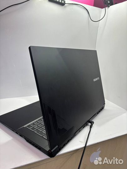 Игровой ноутбук gigabyte g7 kf i5 12500H rtx 4060