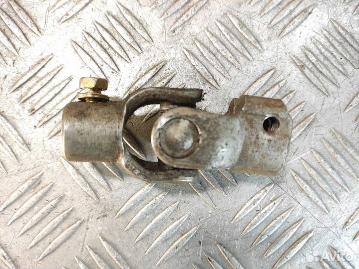 Кардан рулевой верхний Kia Carens 2002 2006