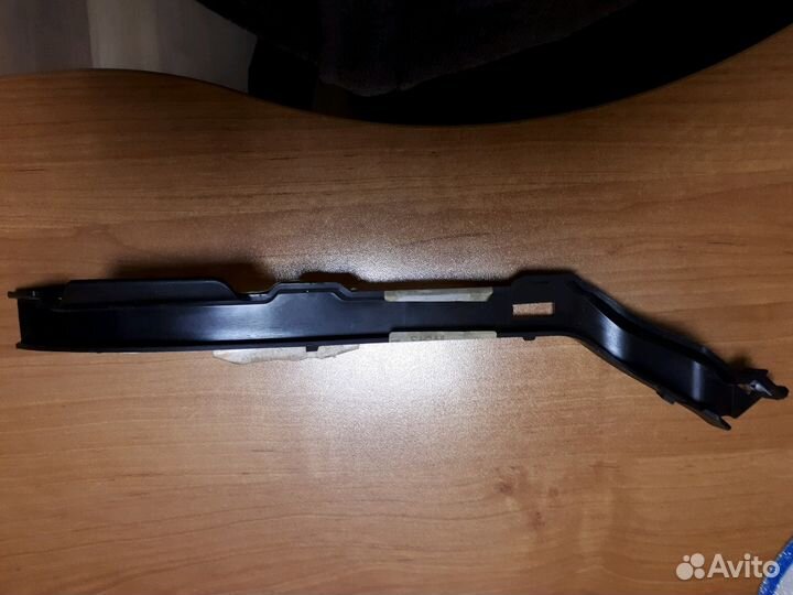 Кронштейн крепления заднего бампера правый Форд Фь