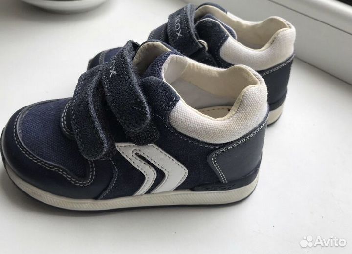 Кроссовки детские geox