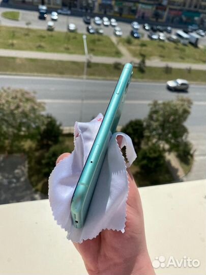 iPhone 11 64gb Green