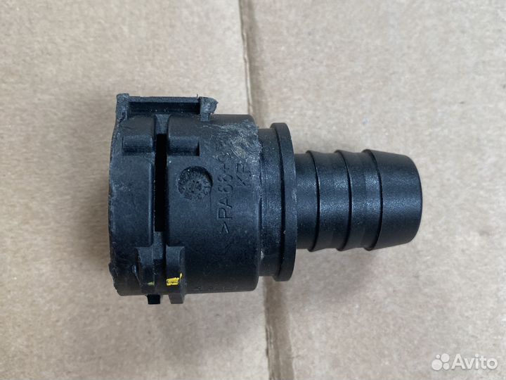 Chevrolet Cruze,штуцер шланга печки салона