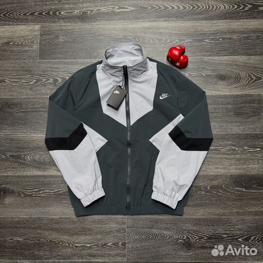 Ветровка мужская Nike