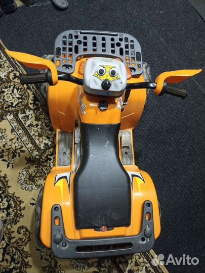Детский квадроцикл на аккумуляторе б/у