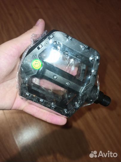 Педали для велосипеда