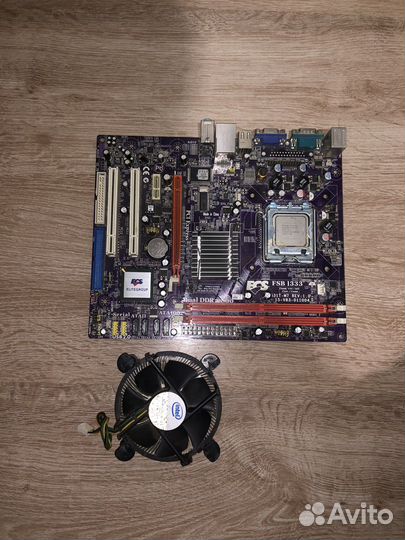 Материнская плата с процессором