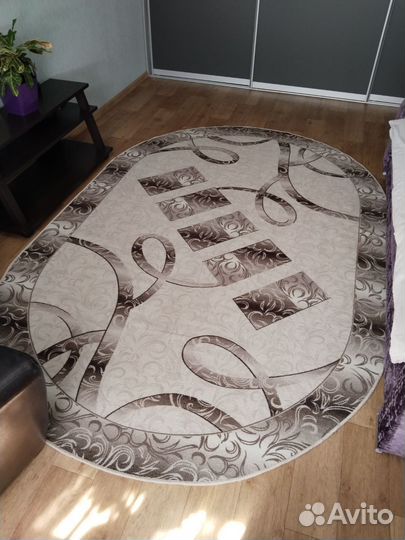 Ковер 2 на 3 новый