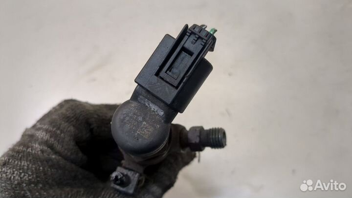 Форсунка топливная Ford Focus 2