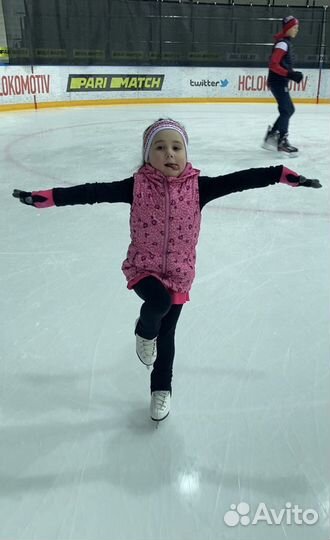 Тренер по фигурному катанию для детей