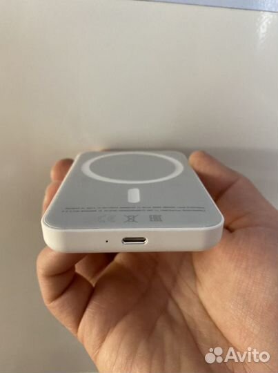Magsafe battery pack