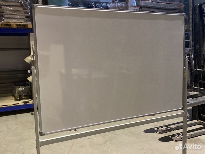 Магнитно маркерная доска