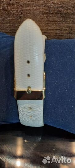 Часы наручные avon