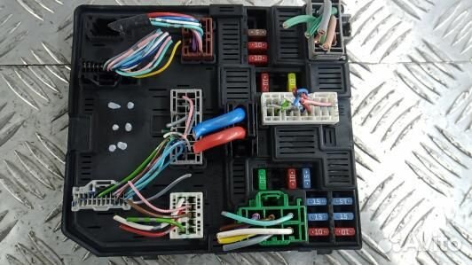 Блок комфорта nissan qashqai J11 (1RT34M301)