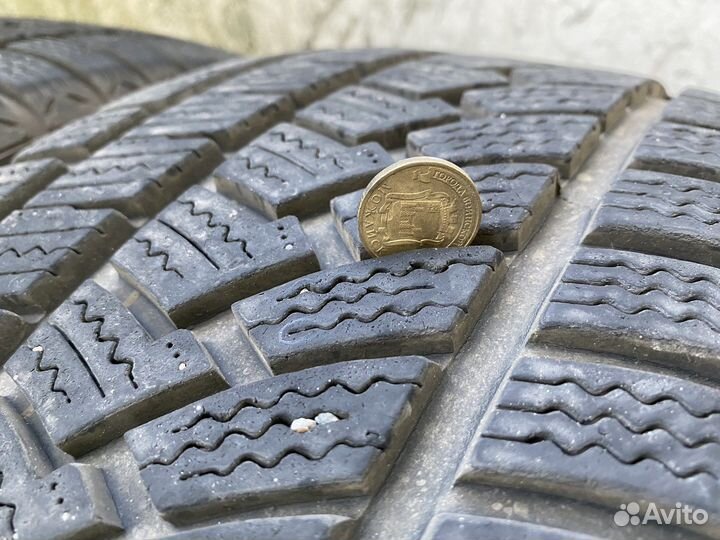 Ovation W-586 245/40 R18 и 265/35 R18 97V