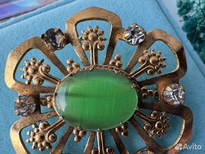 Брошь узорная чешское стекло позолота СССР винтаж