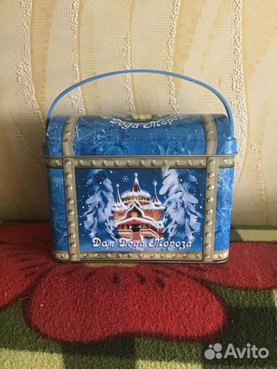 Жестяные упаковки для новогодних подарков (2 шт)