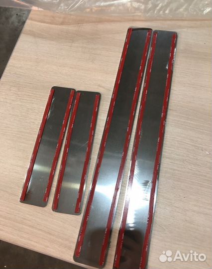 Накладки на пороги зеркальные Chevrolet Cruze sdn