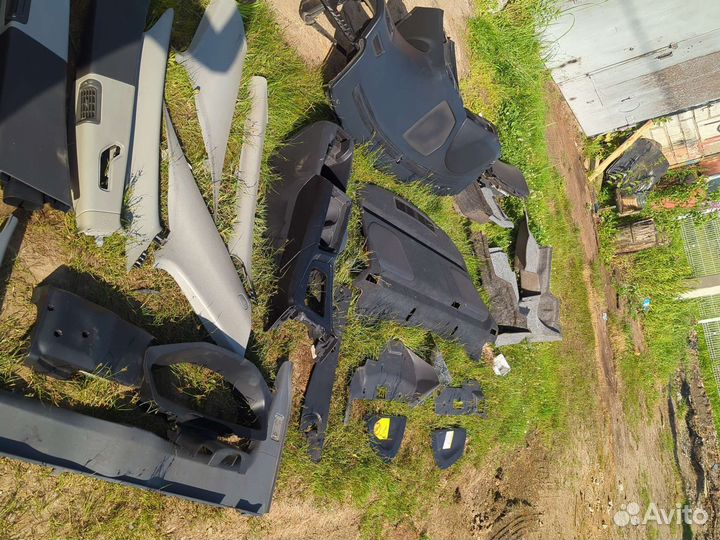 Разбор Volvo S60 b5254t AWD 2003