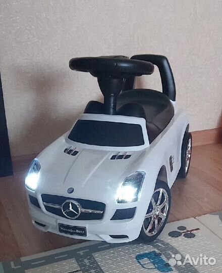 Машинка-каталка