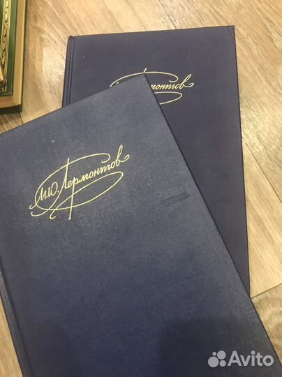Продам. Все книги в собрании