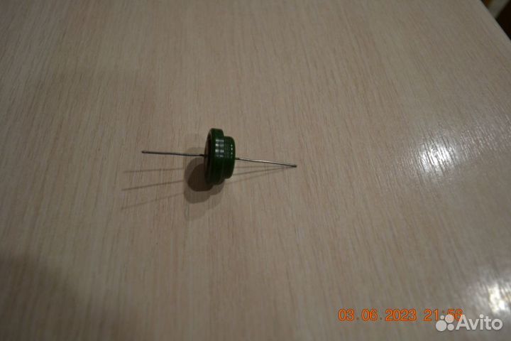 Конденсатор км 52-2 300 мкФ