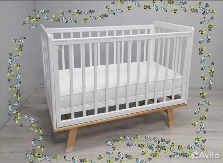 Кроватка для новорожденных и комод новые