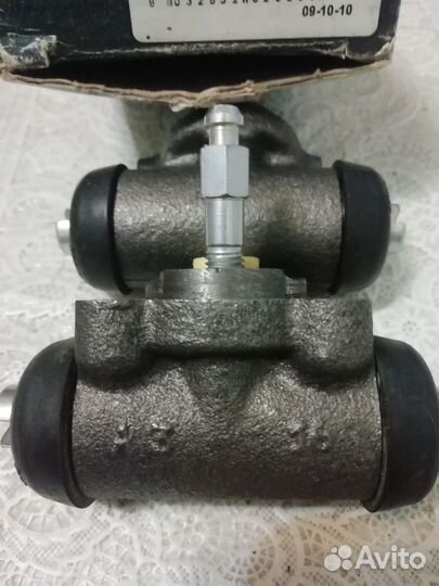 Тормозные цилиндры на Subaru impreza