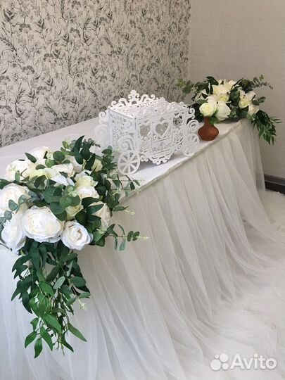 Искусственные цветы на стол на свадьбу