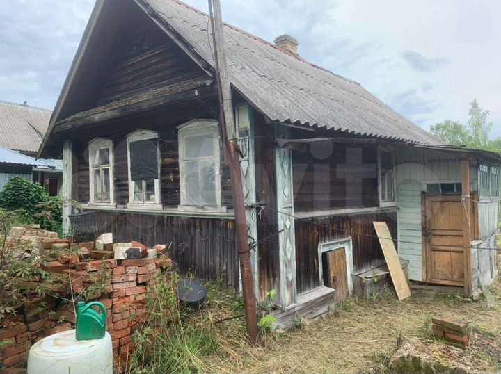 Дом 35,9 м² на участке 15 сот.