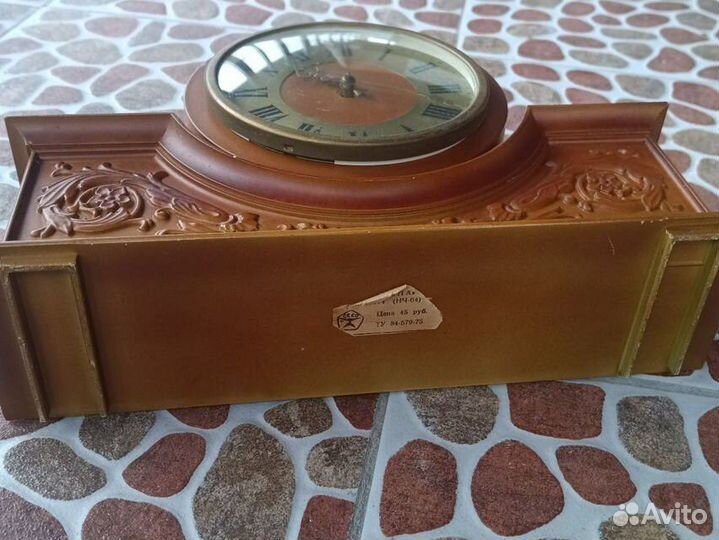 Часы настольные СССР Весна нч64
