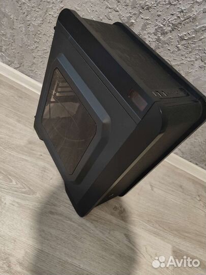 Корпус для пк с 4 винтами