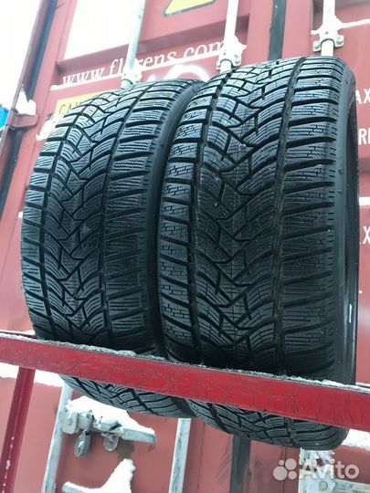 Dunlop Winter Sport 5 215/45 R17