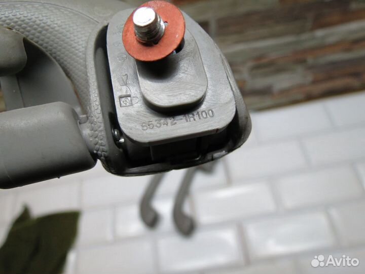 Ручка потолочная Kia Rio 3 Рио