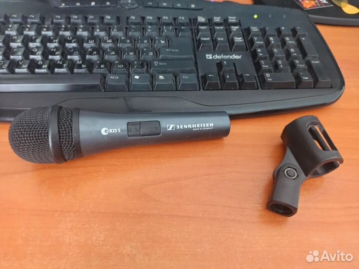 Микрофон Sennheiser e825 s