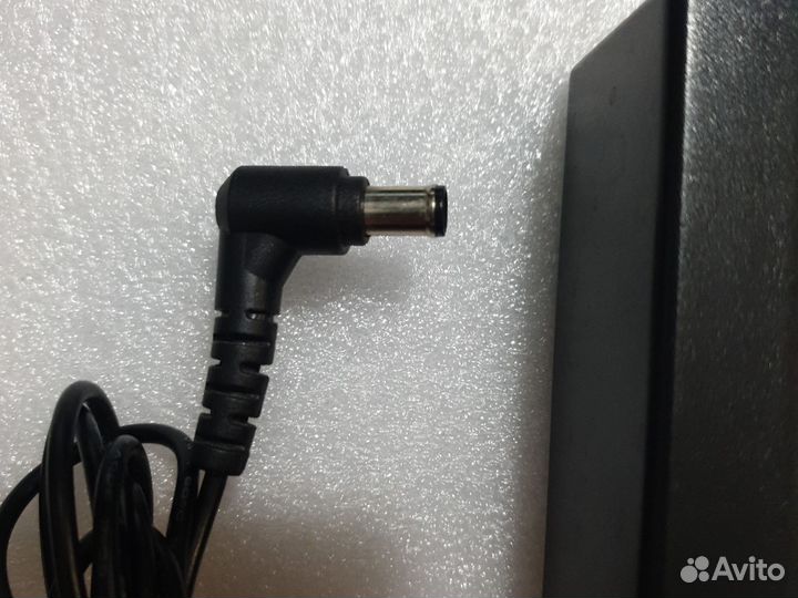 Блок питания для монитора LG 19v-1.3A оригинал б/у