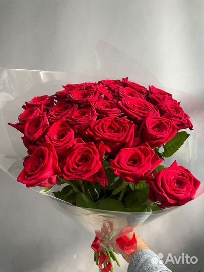 Красные розы букет