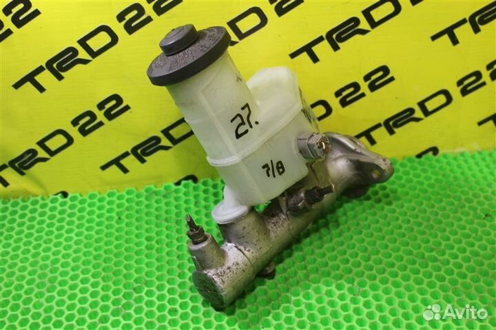 Главный тормозной цилиндр Toyota Carina AT212