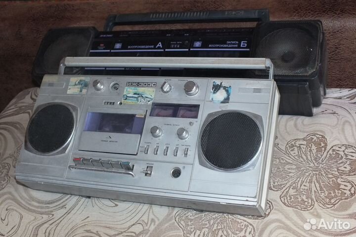 Два магнитофона Иж-303 и Иж-306. Одним лотом