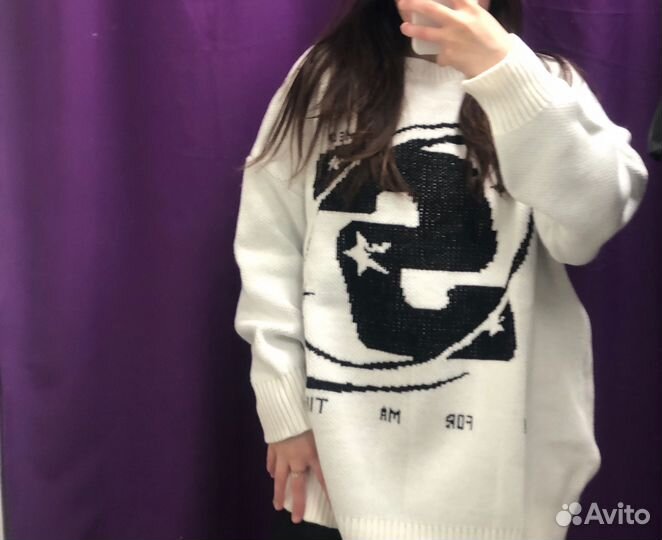 Свитер