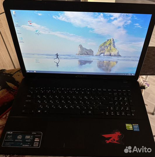 Ноутбук asus