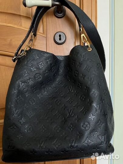 Сумка кожаная louis vuitton