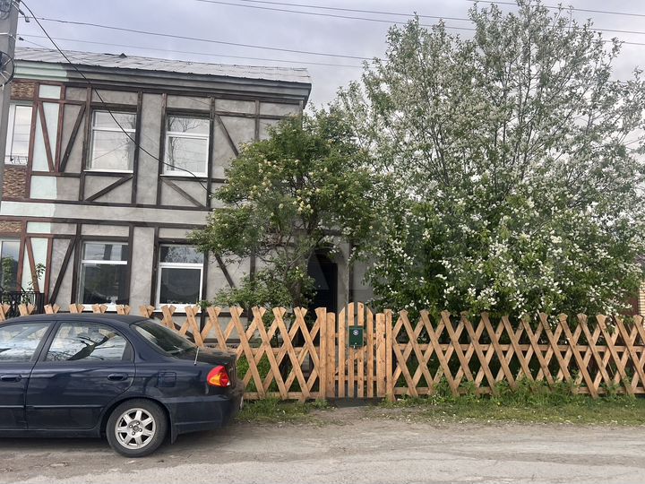 Коттедж 95 м² на участке 6 сот.