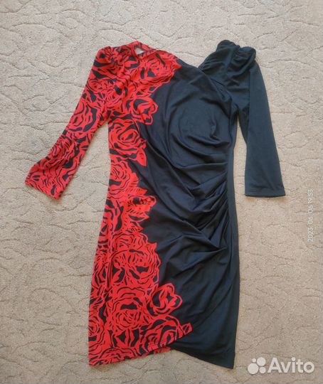 Платье женское