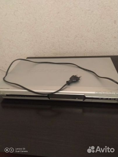 Портативный dvd плеер