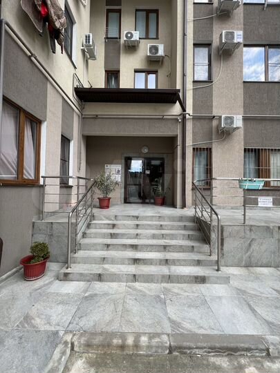 2-к. квартира, 43,2 м², 3/3 эт.