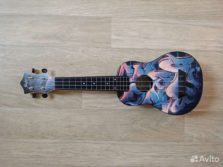 Укулеле сопрано flight TUS-40 Graffiti