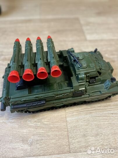 Большая военная машина