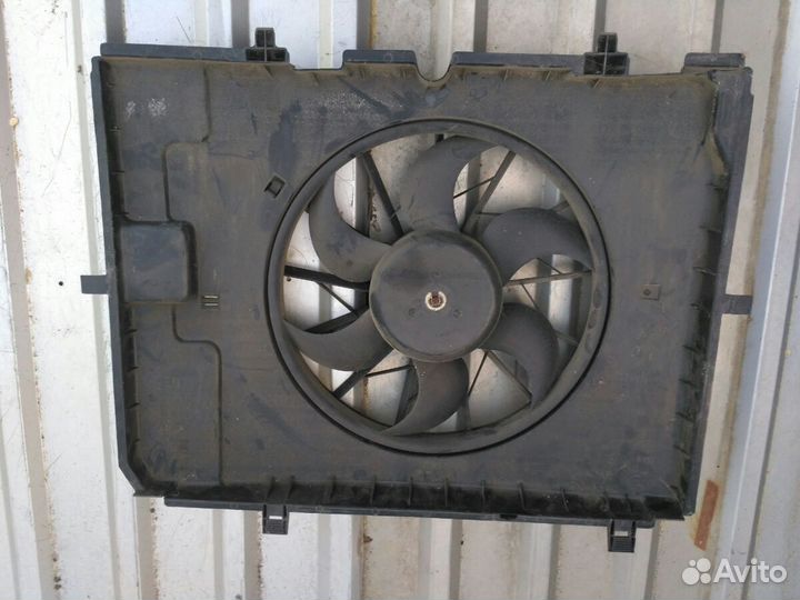 Вентилятор охлаждения Mercedes A202 W202 C200