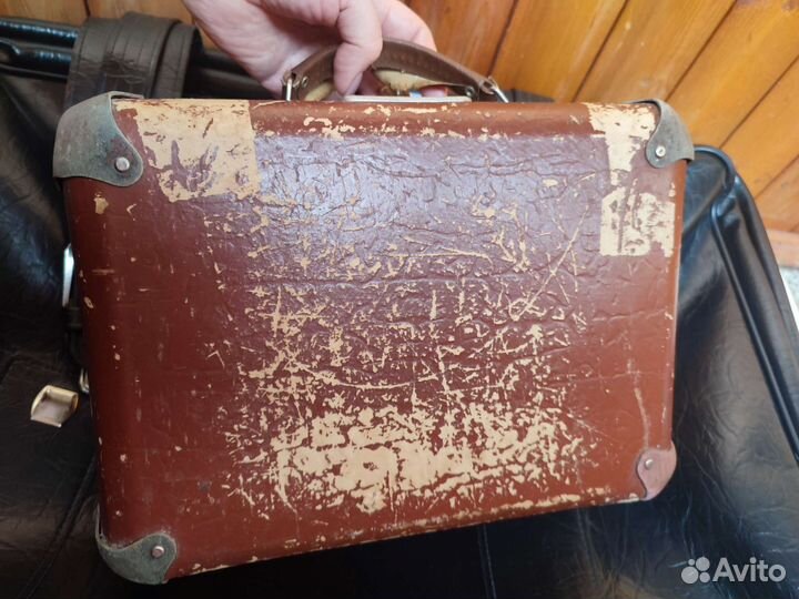 Чемоданы времен СССР